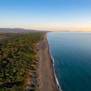 Camping Il Capannino Glamping Village Marina Di Bibbona